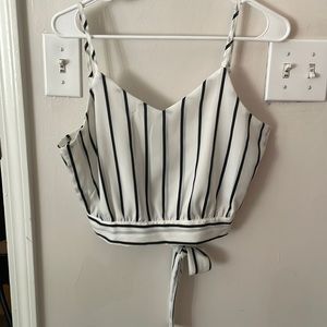 AE medium cropped tank